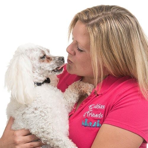 Passionate and Trustworthy animal lovers for pet sitting in phoenix Passionate and Trustworthy animal lovers for pet sitting in phoenix